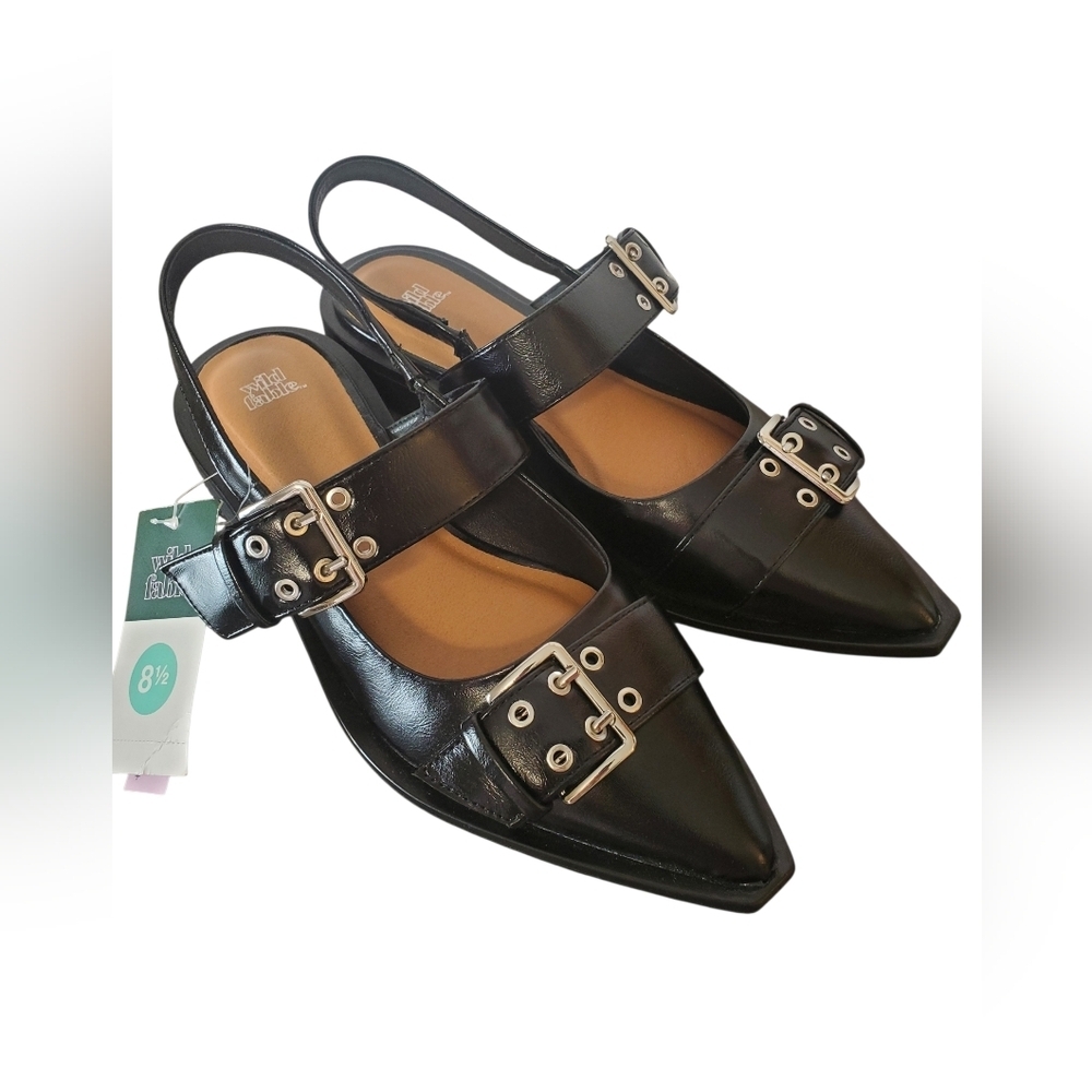 While fable Size 8 1/2 Black Buckle Slingback Flats